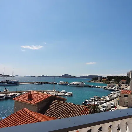 Vista Sol Penthouse Apartment *